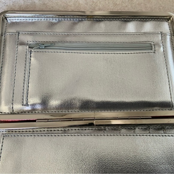 Vintage Red Polka Dot Metallic Clutch Wallet Cocktail Dressy Fancy Glam - Picture 3 of 13